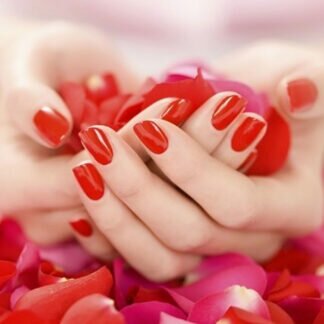 Маникюр и педикюр